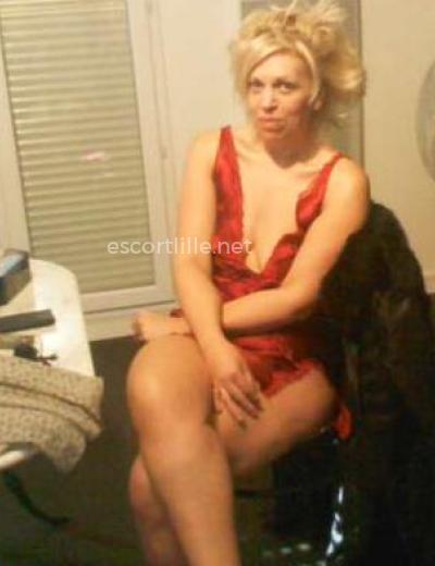 Escort virginie dautrecque te vide les couilles au premiere classe lille est grand stade - Photo 8 №243