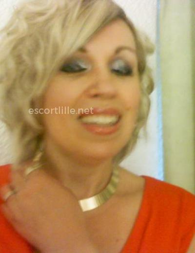 Escort virginie dautrecque te vide les couilles au premiere classe lille est grand stade - Photo 12 №243